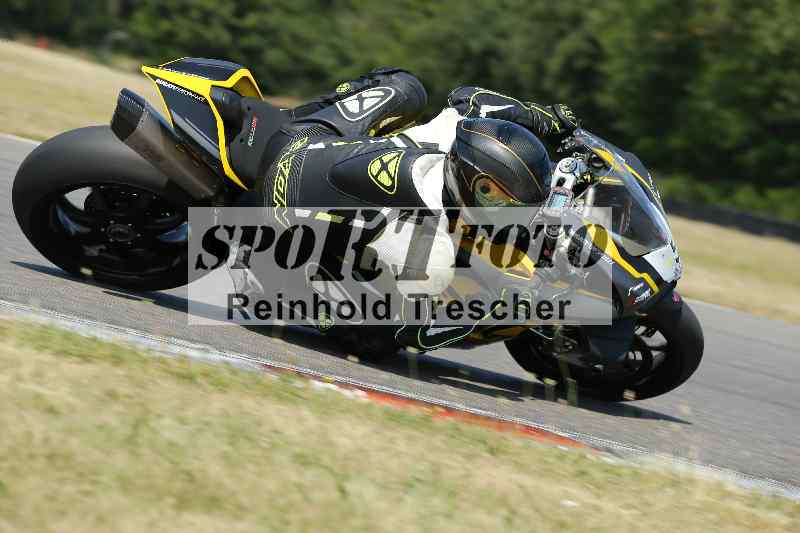 /Archiv-2023/28 05.06.2023 Moto Club Anneau du Rhin/rouge-expert/5